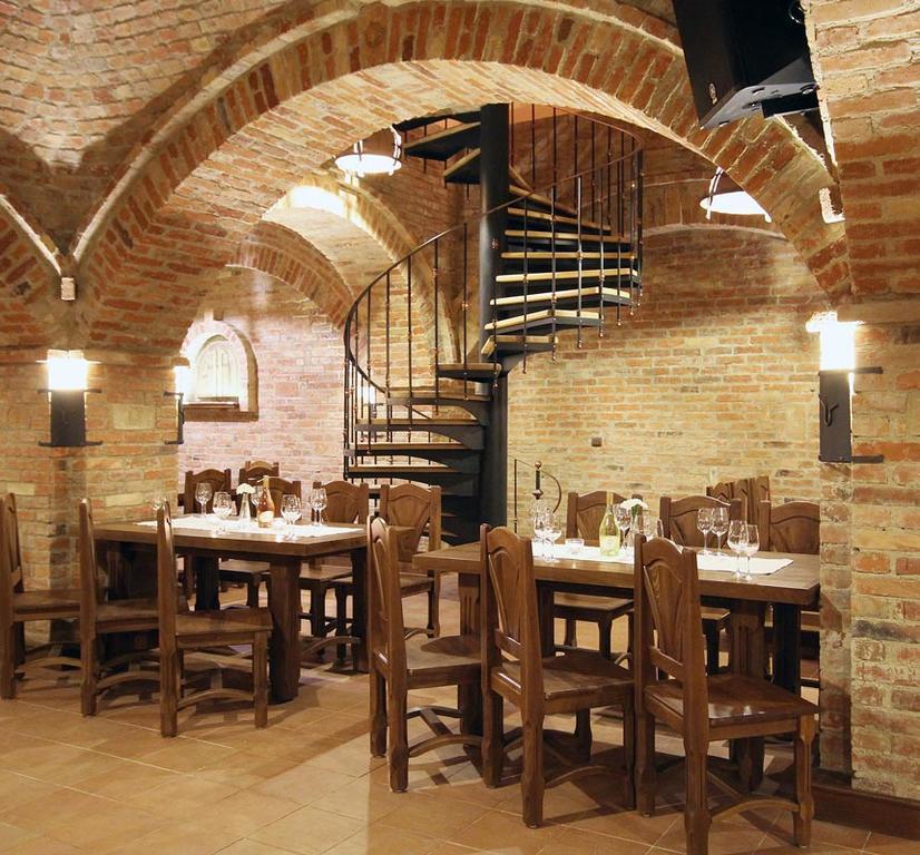 Penzion Kallai A Vinaren Filakovo 外观 照片